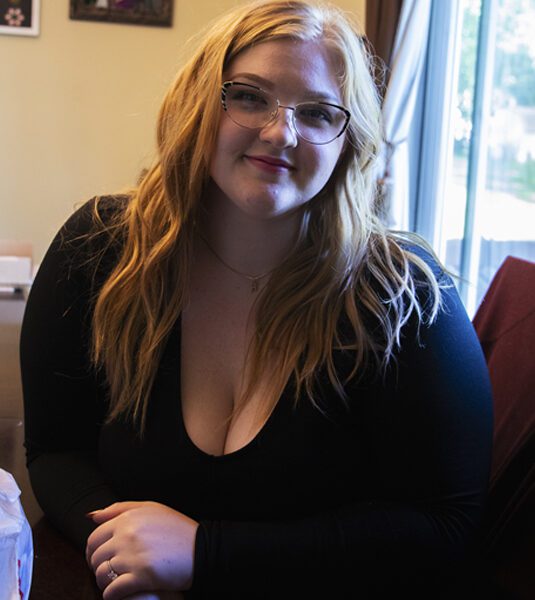 Untitled-1 Michigan woman before her luxury boudoir photography experience